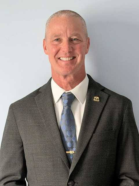 CW5 Dennis Brydges